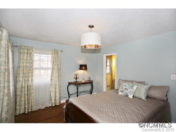 10 Allesarn Road Asheville, NC 28804 - Photo 9 of 24 Gallery Image 9