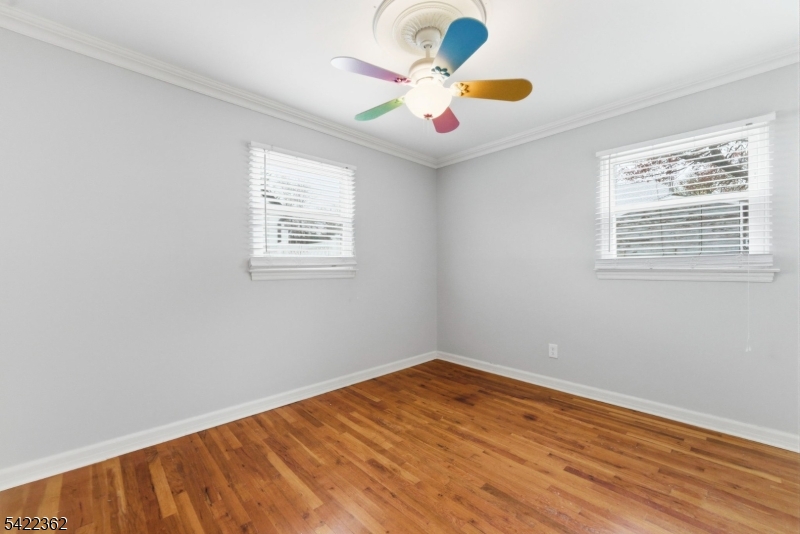 24 Bryant Avenue Bloomfield, NJ 07003 - Photo 13 of 44