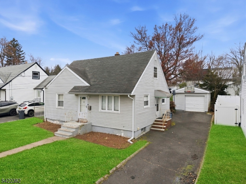 24 Bryant Avenue Bloomfield, NJ 07003 - Photo 44 of 44