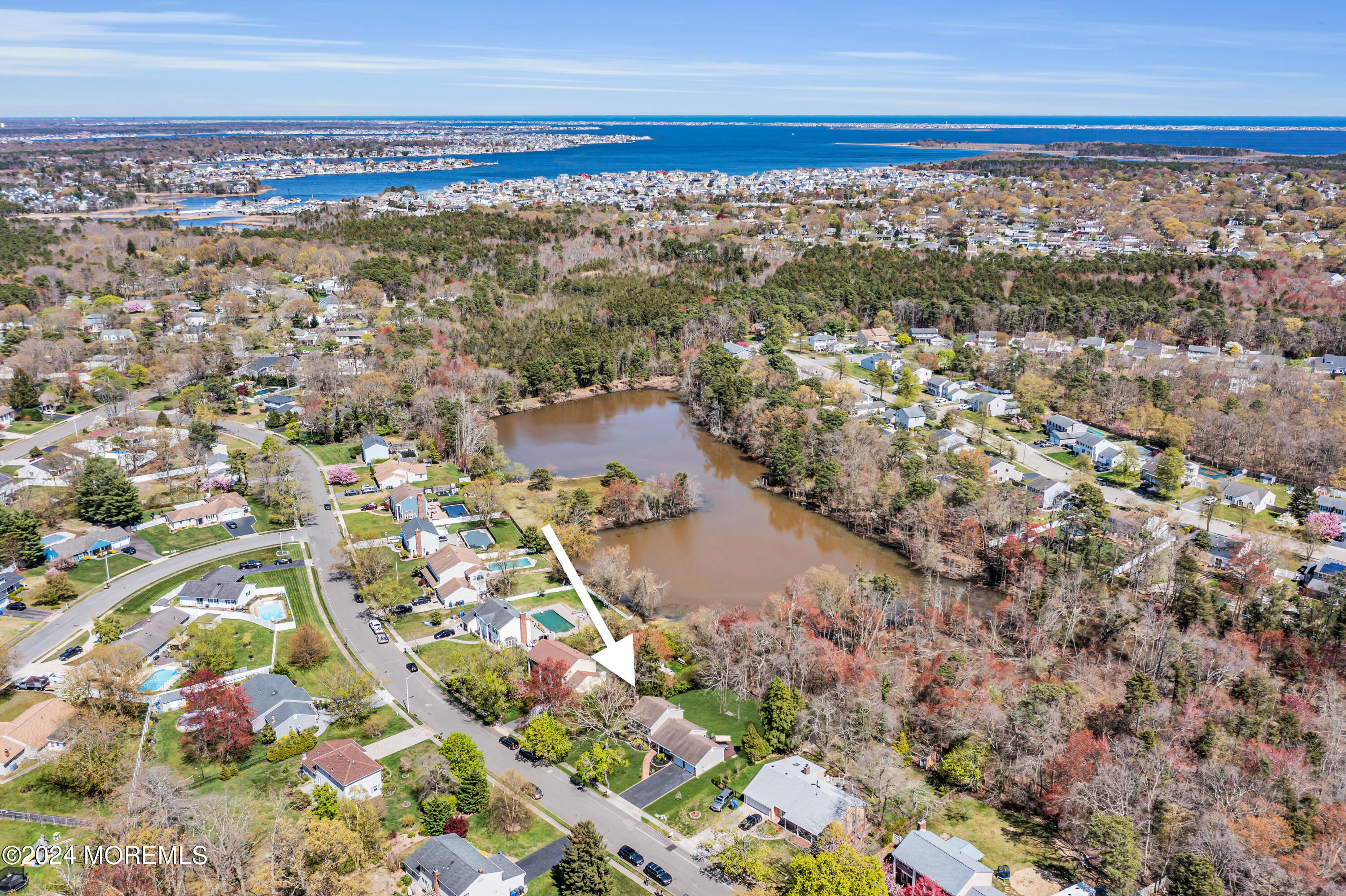 22 Oak Glen Road Toms River, NJ 08753 - Photo 25 of 25 a view of city and ocean