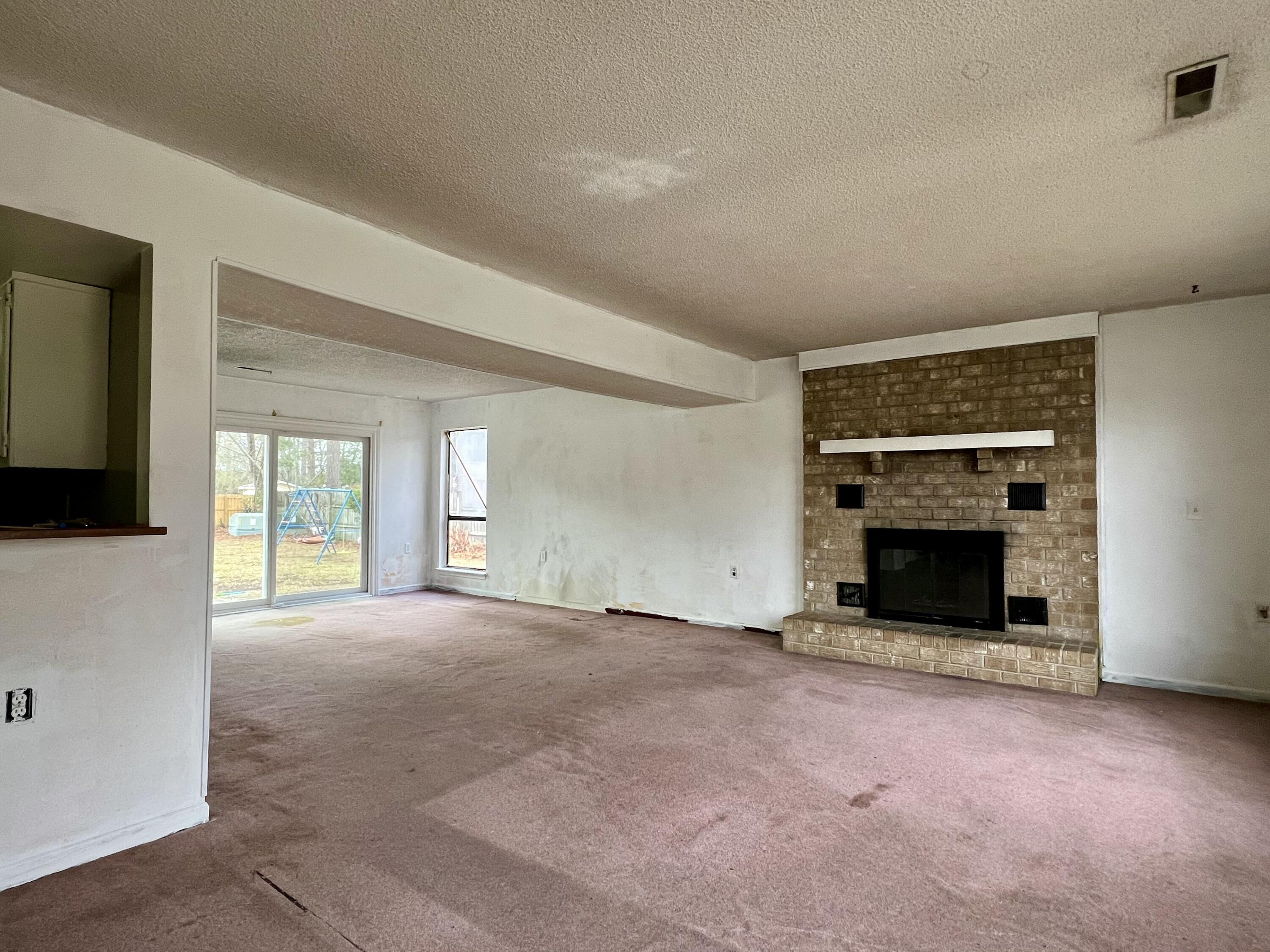 303 Pembrook Street Ladson, SC 29456 - Photo 4 of 16 pembrook pic 3