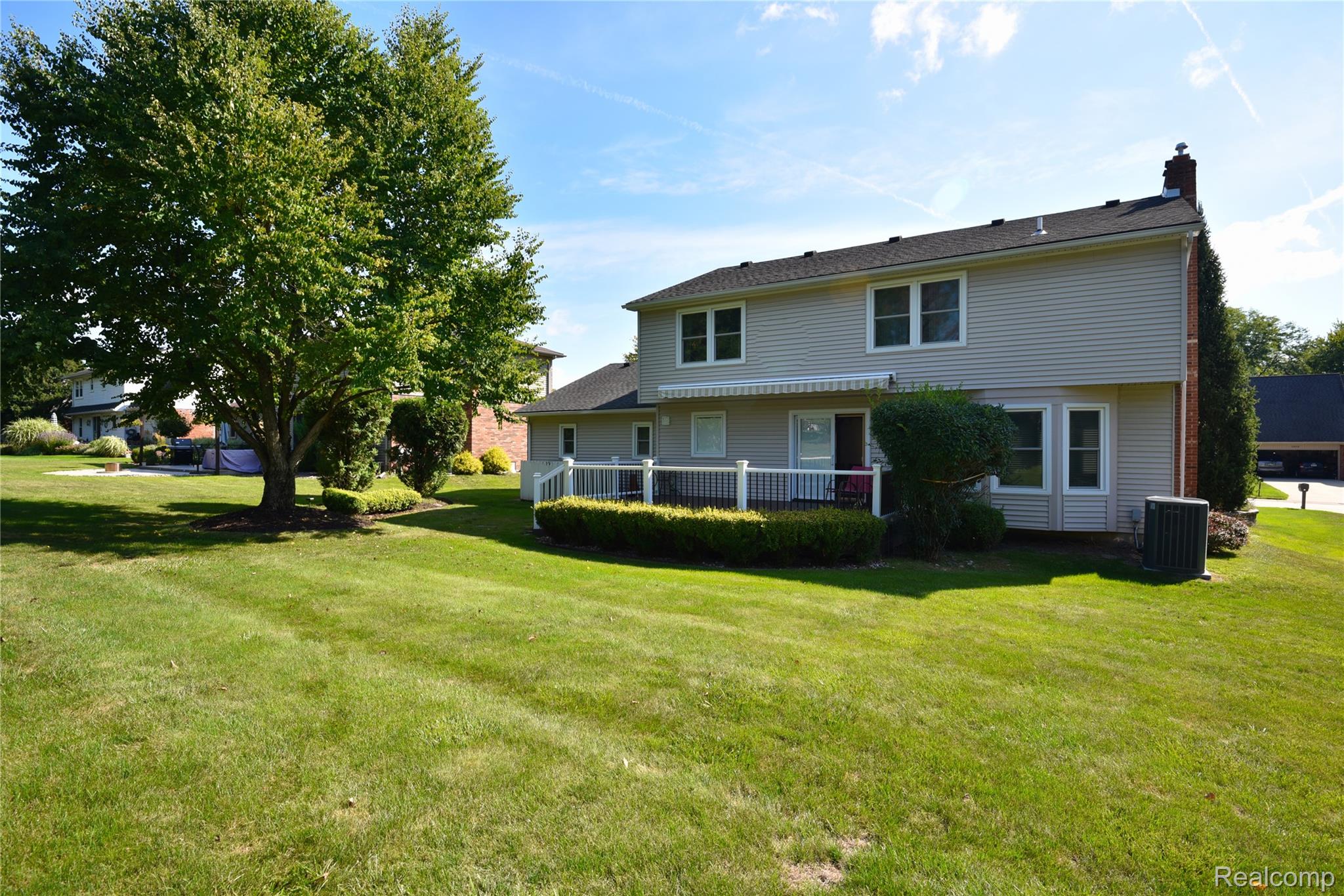 1325 Royal Crescent Street Rochester, MI 48306 - Photo 40 of 43 1325 Royal Crescent_39.JPG