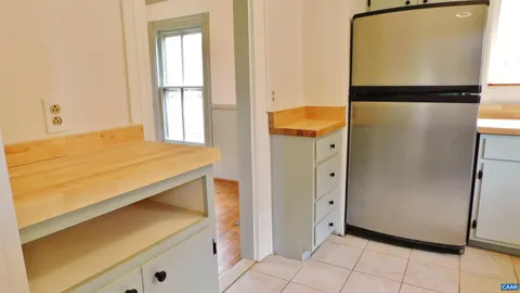 $459,000 | 1718 East Market Street, Charlottesville, VA 22902