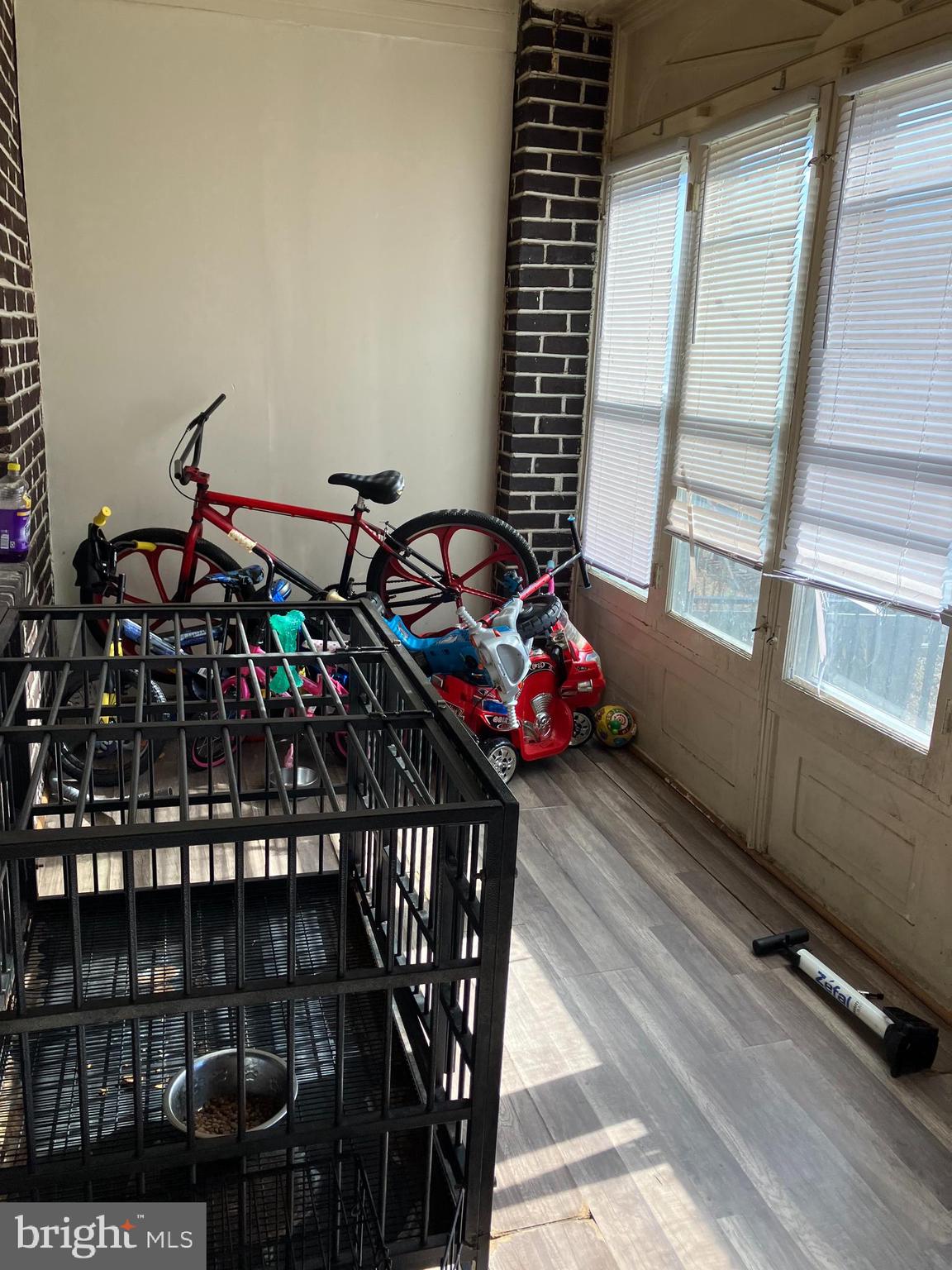 1623 Worrell Street Philadelphia, PA 19124 - Photo 6 of 17 a view of a chairs and table in the balcony