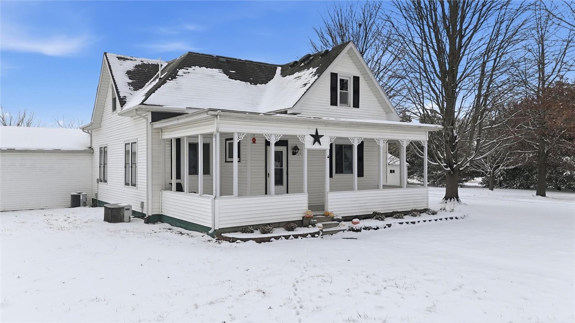 6554 Anglin Road Paris, IL 61944 - Photo 4 of 38