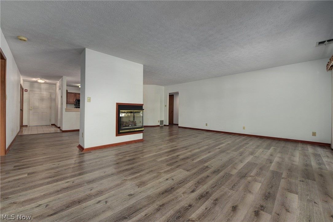 22481 Center Ridge Road, Unit 105 Rocky River, OH 44116 - Photo 14 of 35