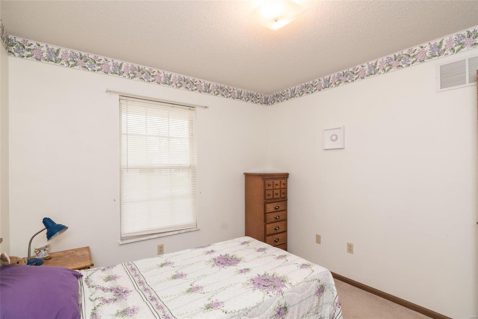 112 Ridge Drive Maryville, IL 62062 - Photo 16 of 28 Gallery Image 16