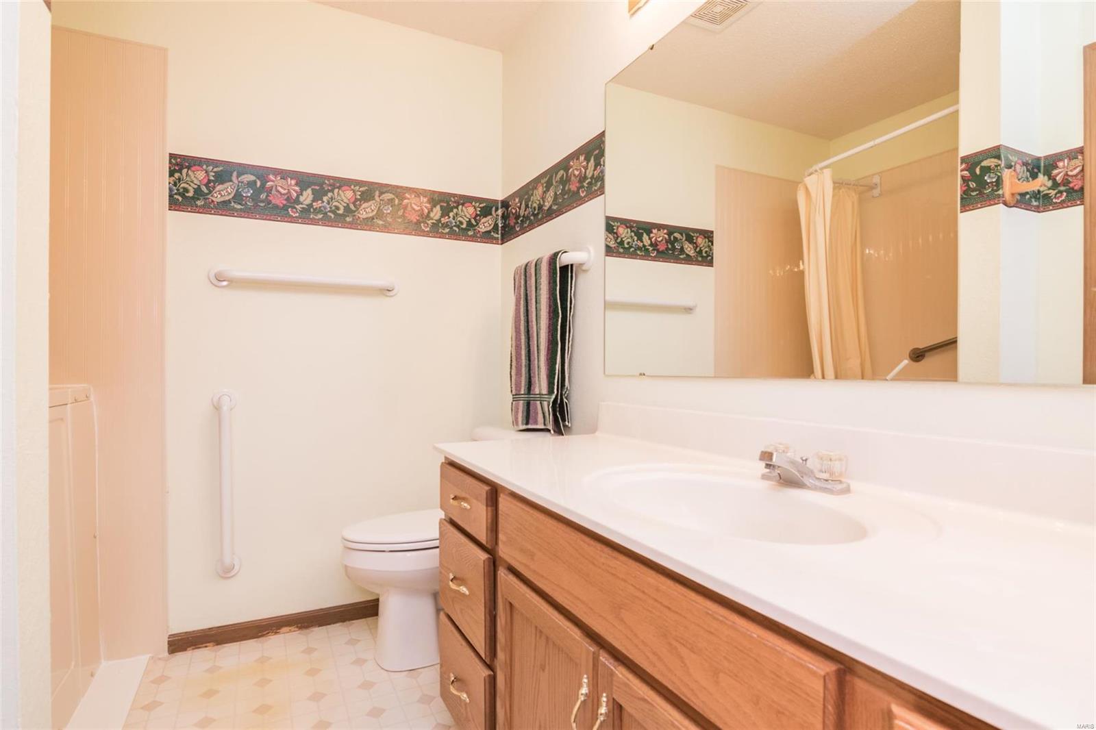 112 Ridge Drive Maryville, IL 62062 - Photo 20 of 28 Gallery Image 20