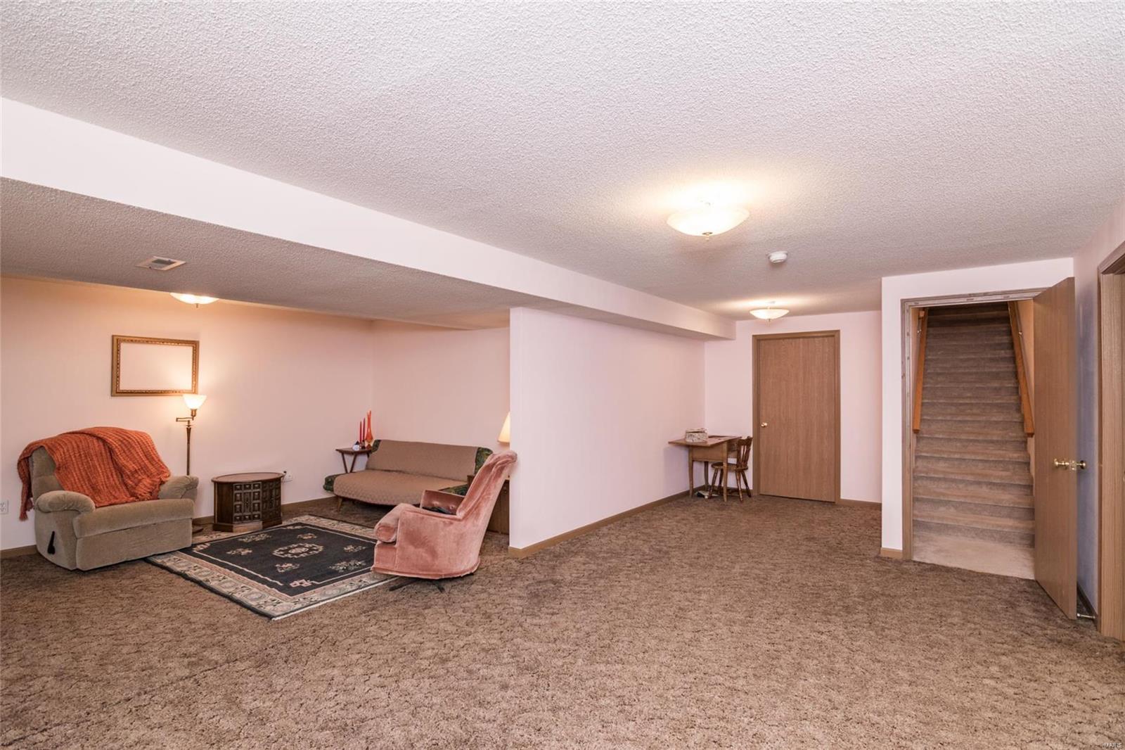 112 Ridge Drive Maryville, IL 62062 - Photo 24 of 28 Gallery Image 24