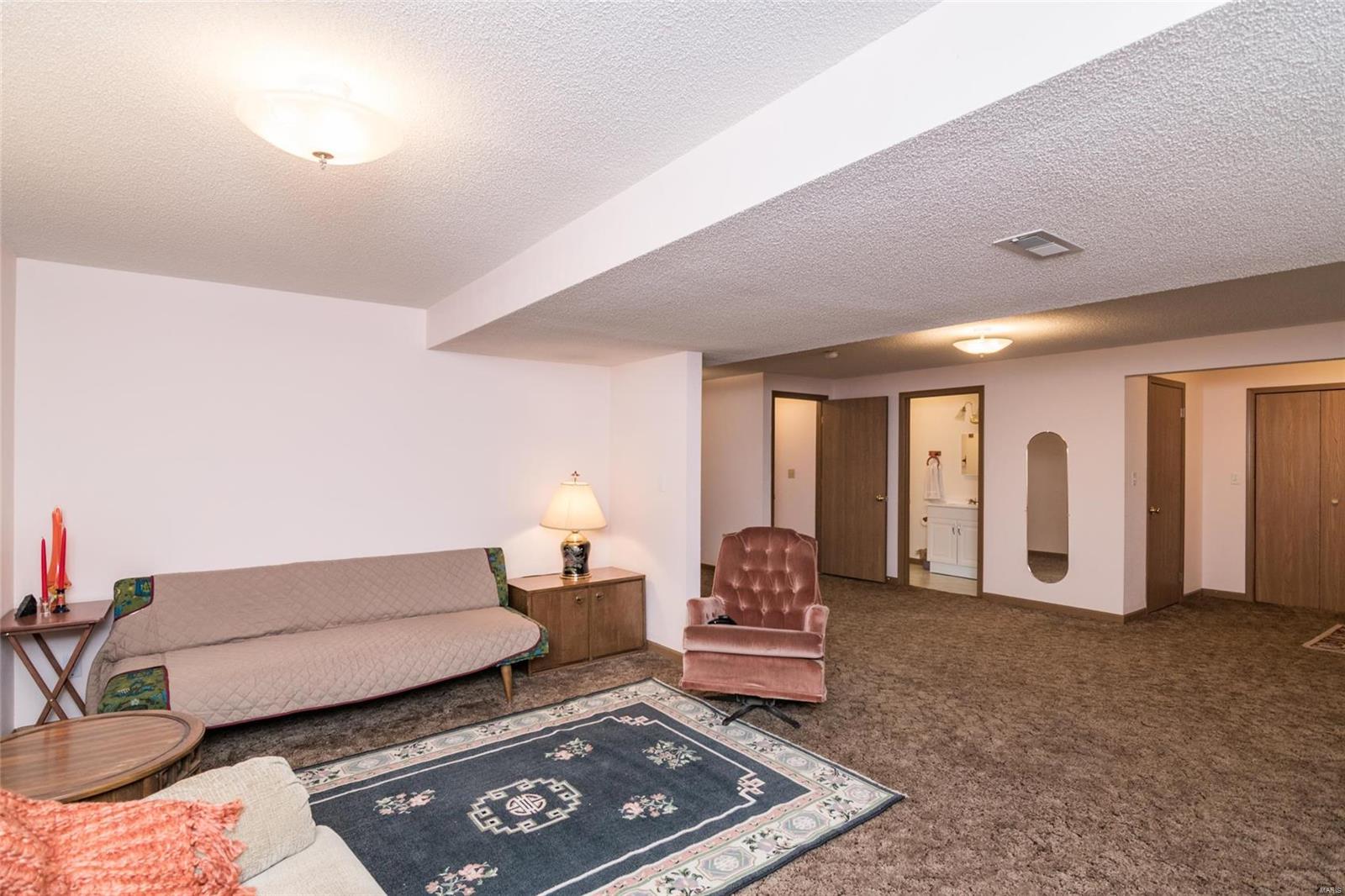 112 Ridge Drive Maryville, IL 62062 - Photo 25 of 28 Gallery Image 25