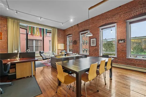 $1,750,000 | 93 Eddy Street, Providence, RI 02903