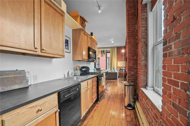 $1,750,000 | 93 Eddy Street, Providence, RI 02903