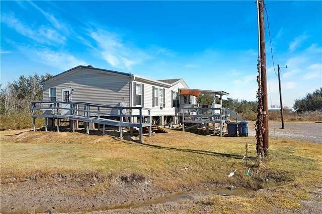 $113,000 | 145 Channel Drive, Hackberry, LA 70645
