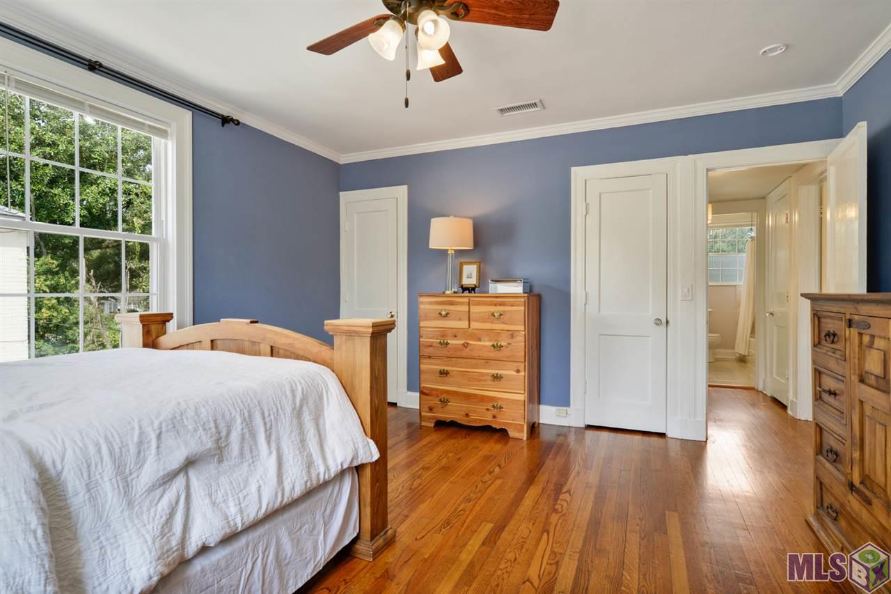 2625 Edward Avenue, Unit CONDO Baton Rouge, LA 70808 - Photo 8 of 17 Master Bedroom