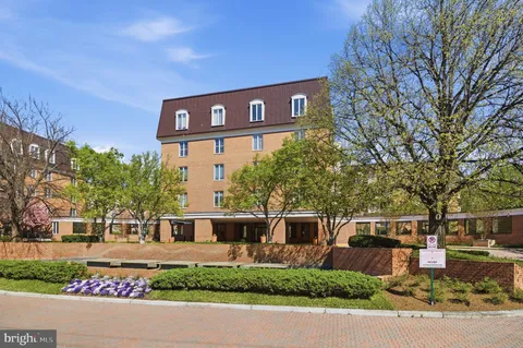 $829,000 | 8101 Connecticut Avenue, Unit N304, Chevy Chase, MD 20815