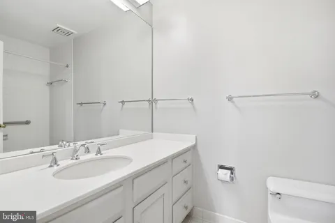 $829,000 | 8101 Connecticut Avenue, Unit N304, Chevy Chase, MD 20815