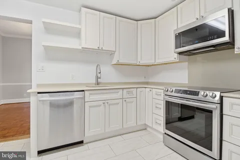 $829,000 | 8101 Connecticut Avenue, Unit N304, Chevy Chase, MD 20815