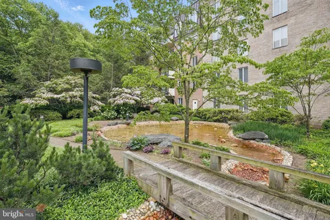 $829,000 | 8101 Connecticut Avenue, Unit N304, Chevy Chase, MD 20815