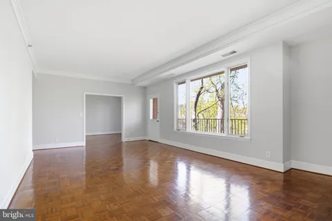 $829,000 | 8101 Connecticut Avenue, Unit N304, Chevy Chase, MD 20815