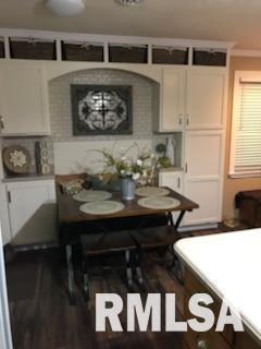 207 Algonquin Road Marquette Heights, IL 61554 - Photo 4 of 27 Gallery Image 4