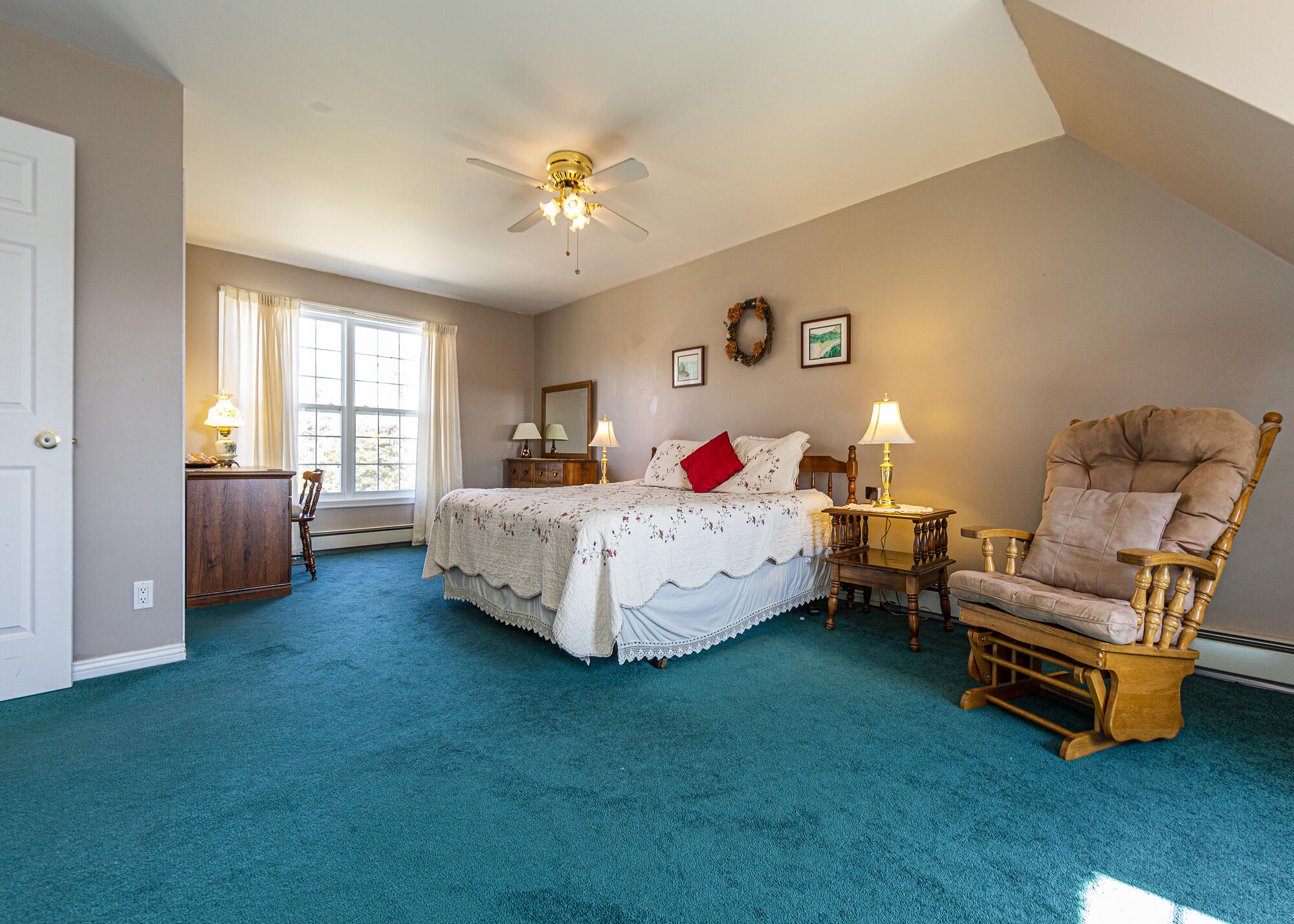 32 Bass Harbor Woods Road Bass Harbor, ME 04653 - Photo 19 of 38 Bass-Harbor-Woods-Interior-15