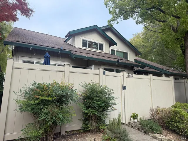 $389,000 | 6469 Meadow Pines Avenue, Rohnert Park, CA 94928