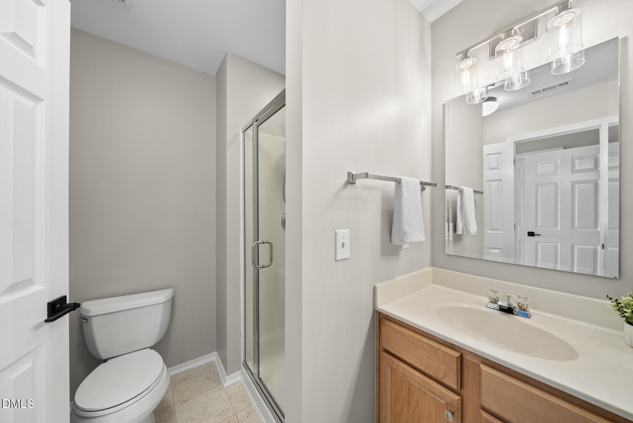 8306 Chimneycap Drive Raleigh, NC 27613 - Photo 24 of 30 25-DSC03367
