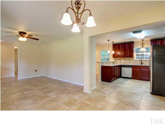 7530 Templeton Road Pensacola, FL 32506 - Photo 2 of 24 Dining area looking into kitchen.