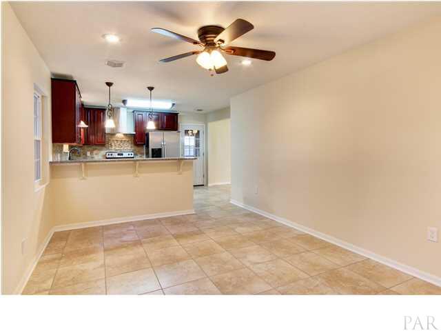 7530 Templeton Road Pensacola, FL 32506 - Photo 7 of 24 Lving area off kitchen.