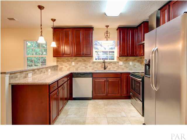 7530 Templeton Road Pensacola, FL 32506 - Photo 9 of 24 Upgrades galore!