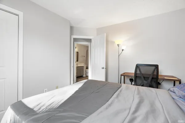 $279,900 | 1184 Camelback Boulevard, West Lafayette, IN 47906