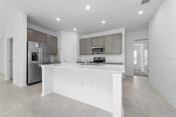 $2,150 | 338 Rustic Rail Dr Lake, Lake Wales, FL 33859
