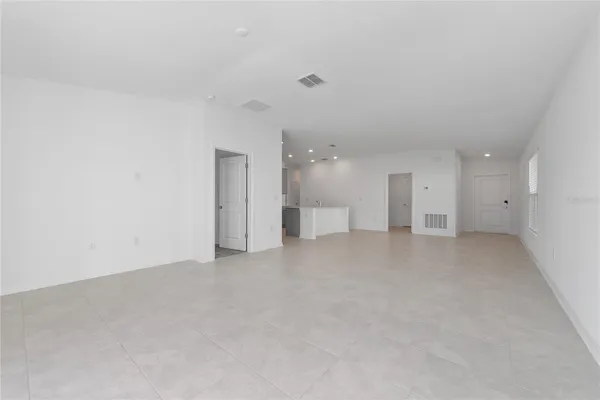 $2,150 | 338 Rustic Rail Dr Lake, Lake Wales, FL 33859
