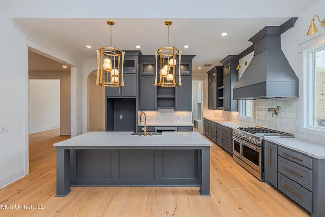 $1,025,000 | 197 Welchshire Drive, Madison, MS 39110