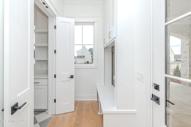 $1,025,000 | 197 Welchshire Drive, Madison, MS 39110