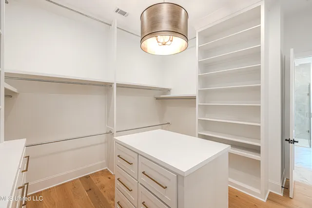 $1,025,000 | 197 Welchshire Drive, Madison, MS 39110