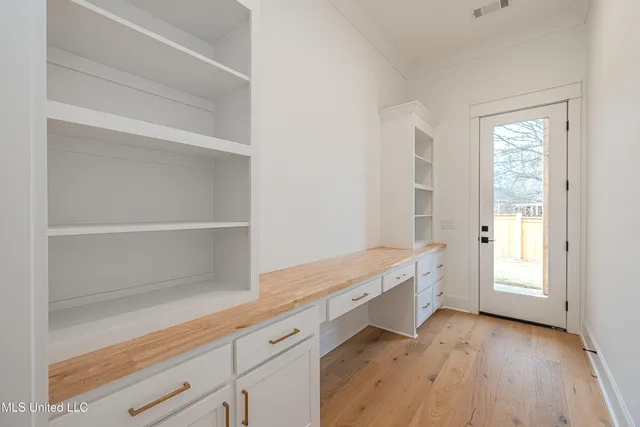 $1,025,000 | 197 Welchshire Drive, Madison, MS 39110