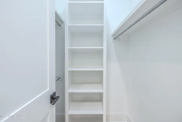 $1,025,000 | 197 Welchshire Drive, Madison, MS 39110