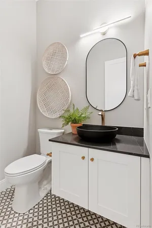 $1,300,100 | 927 William Way, Berthoud, CO 80513