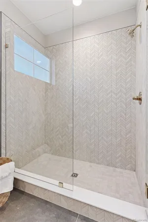 $1,300,100 | 927 William Way, Berthoud, CO 80513