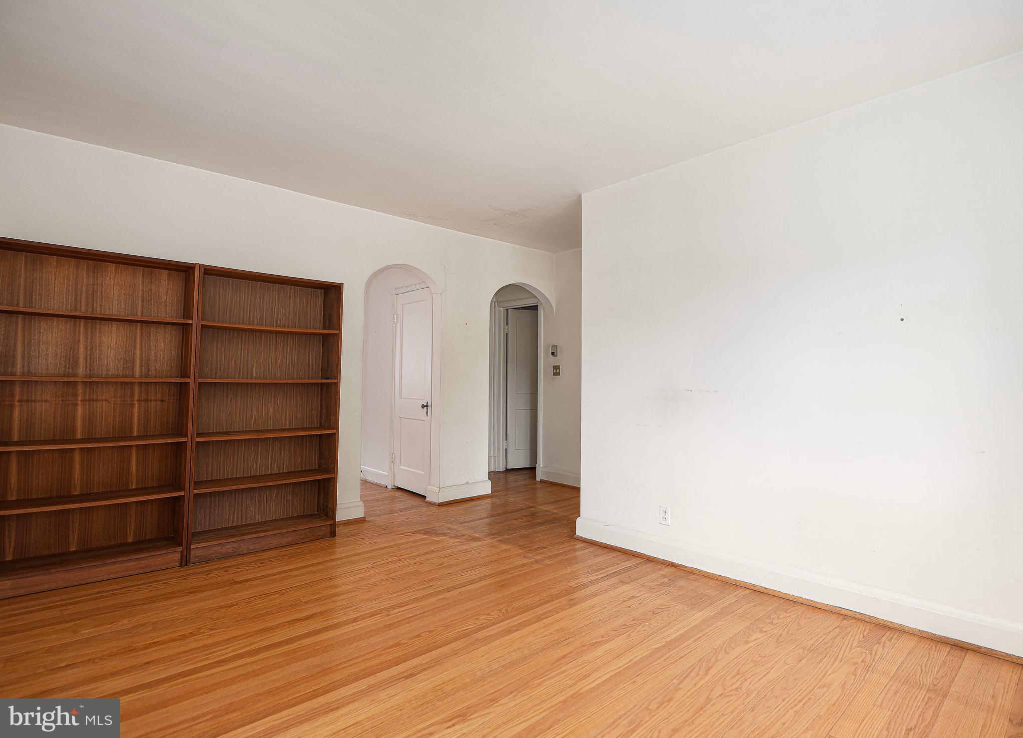 Timeless arch doorways