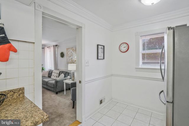 $600,000 | 4928 14th Street South, Arlington, VA 22204