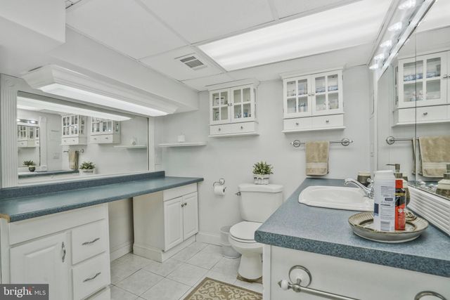 $600,000 | 4928 14th Street South, Arlington, VA 22204