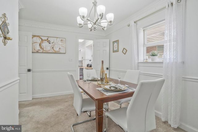 $600,000 | 4928 14th Street South, Arlington, VA 22204