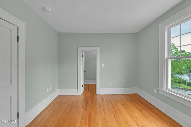 $699,900 | 263 Oak Hill Street Northeast, Abingdon, VA 24210