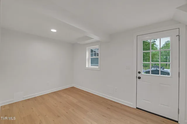 $699,900 | 263 Oak Hill Street Northeast, Abingdon, VA 24210