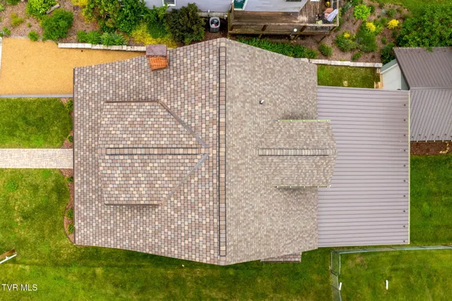 $699,900 | 263 Oak Hill Street Northeast, Abingdon, VA 24210