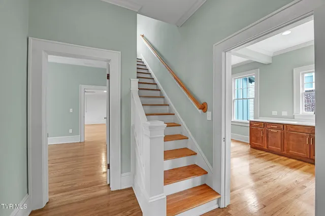 $699,900 | 263 Oak Hill Street Northeast, Abingdon, VA 24210