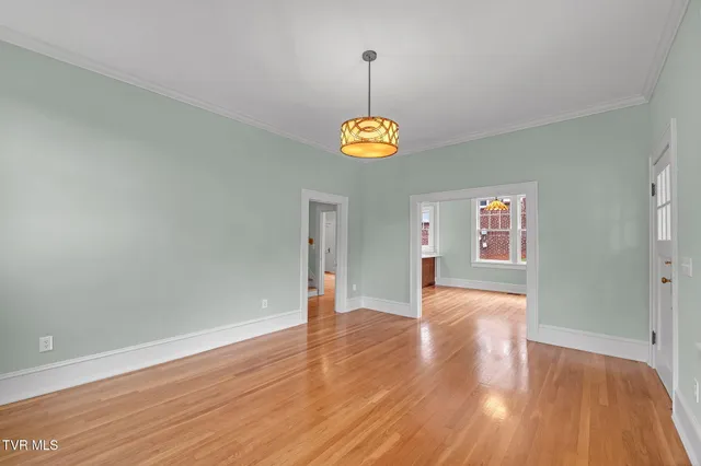 $699,900 | 263 Oak Hill Street Northeast, Abingdon, VA 24210