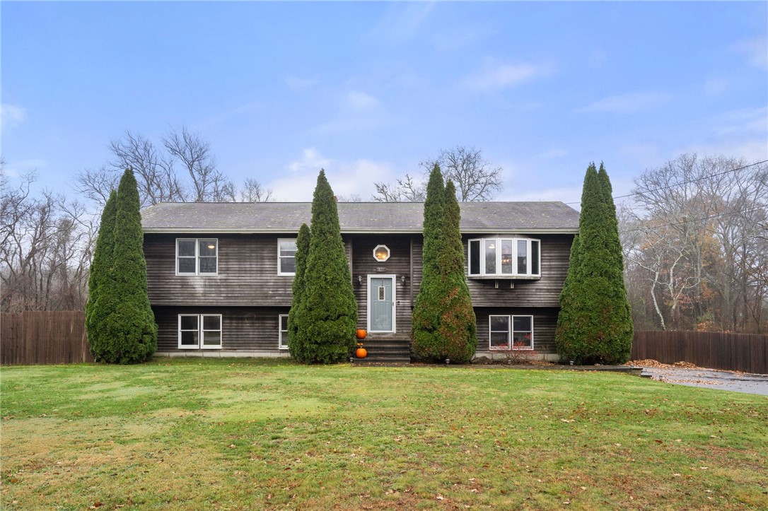 837 E Road Tiverton, RI 02878 - Photo 22 of 30